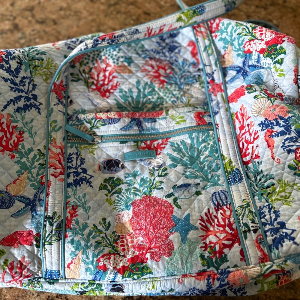 Vera Bradely shore thing duffle bag